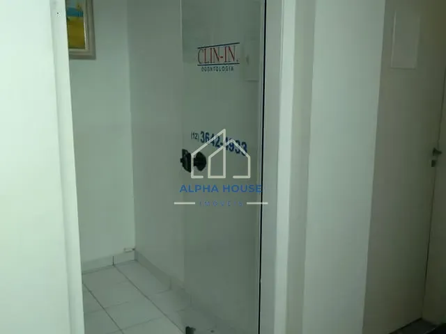 Sala para alugar, no bairro Parque São Benedito em Pindamonhangaba
