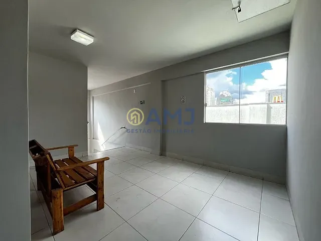 Sala para alugar, no bairro Setor Bueno em Goiânia