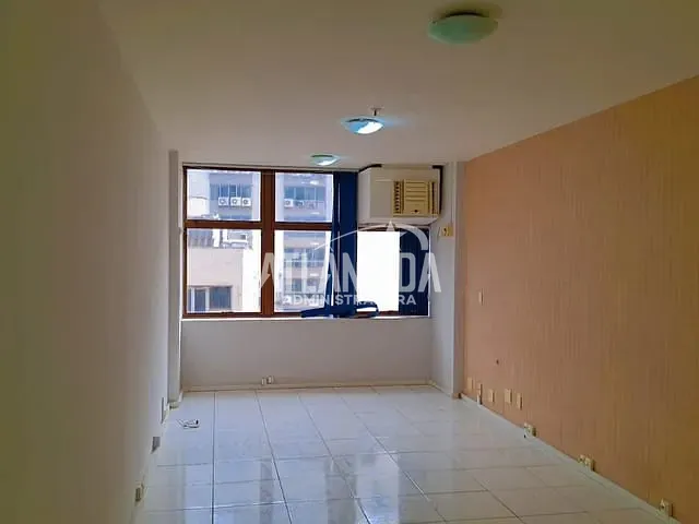 Sala para alugar, no bairro Centro em Rio de Janeiro