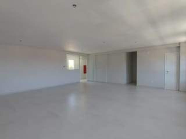 Sala com 157m², para alugar, no bairro Nova Rússia em Ponta Grossa