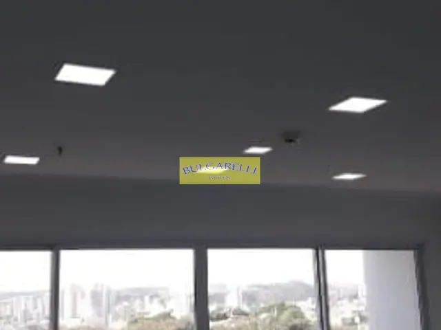 Sala com 35m², à venda, no bairro ANHANGABAÚ em Jundiaí