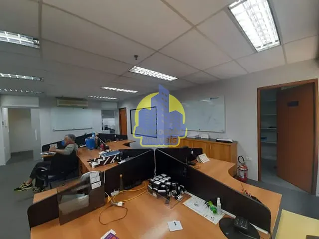 Sala com 35m², para alugar, no bairro Alphaville 12 em Santana de Parnaíba