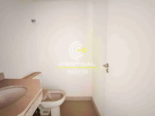 Sala com 32m², à venda, no bairro Jardim Imperial em Itaboraí