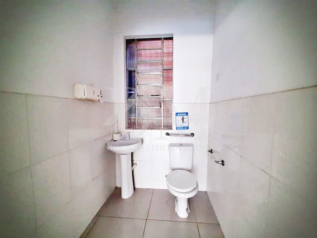 Sala para alugar, no bairro Centro em Jaguariaíva