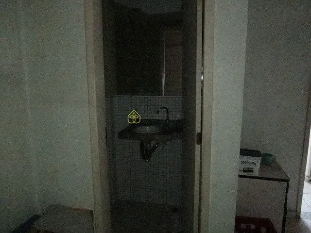 Sala à venda, no bairro Centro em Barra Mansa