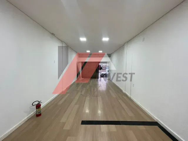 Sala com 42m², para alugar, no bairro Centro em Foz do Iguaçu
