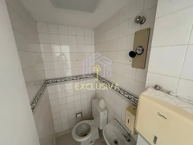 Sala com 31m², à venda, no bairro Cacuia em Rio de Janeiro