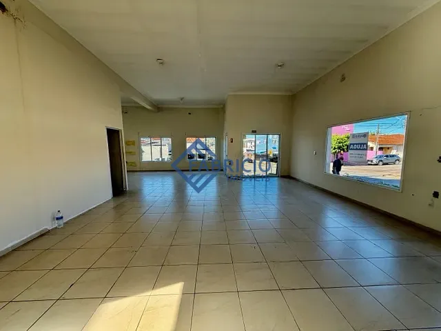 Sala com 140m², para alugar, no bairro Nova Vinhedo em Vinhedo