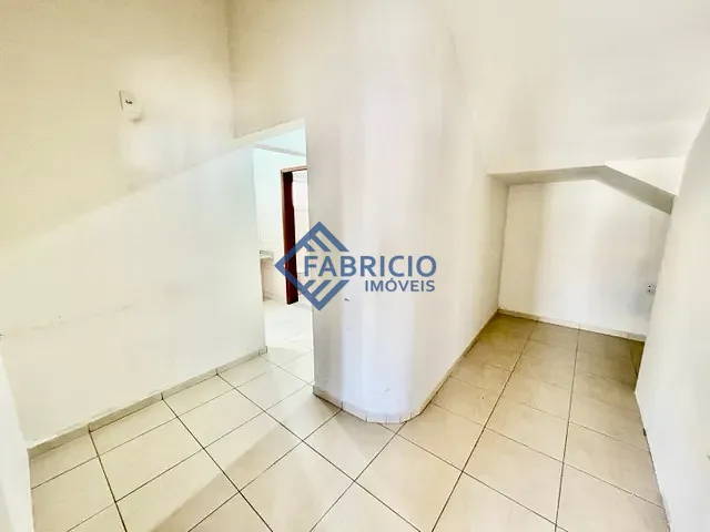 Sala com 140m², para alugar, no bairro Nova Vinhedo em Vinhedo