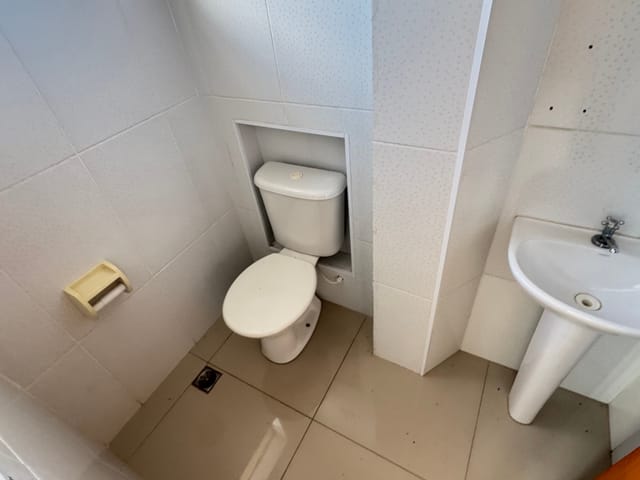 Sala à venda ou para alugar, no bairro Jardim Lucila em Tatuí