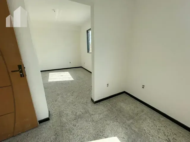 Sala com 30m², para alugar, no bairro Prata em Nova Iguaçu