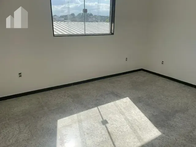 Sala com 30m², para alugar, no bairro Prata em Nova Iguaçu