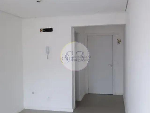 Sala à venda, no bairro Centro em Pelotas