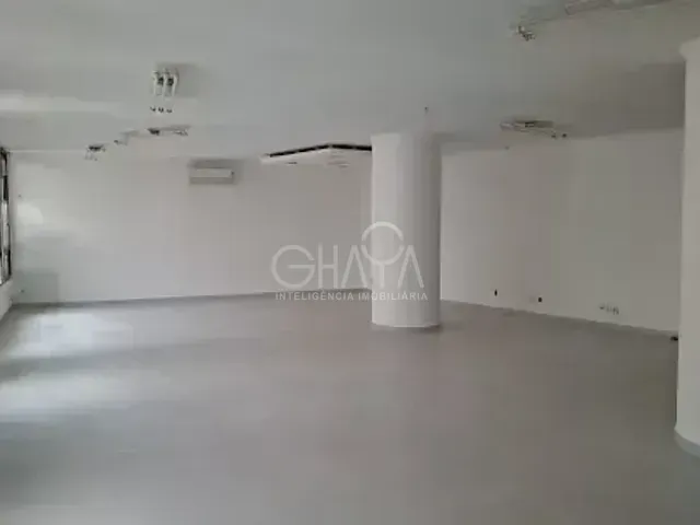 Sala à venda ou para alugar, no bairro República em São Paulo