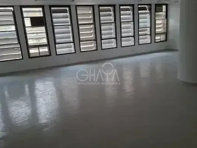 Sala à venda ou para alugar, no bairro República em São Paulo