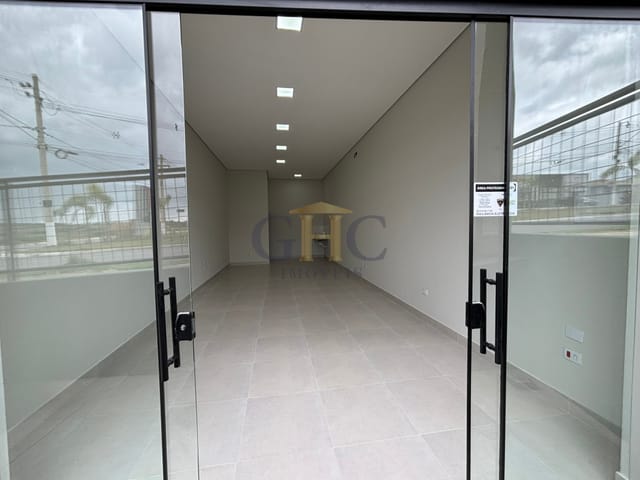 Sala com 300m², para alugar, no bairro Pacaembú Bandeiras em Salto de Pirapora