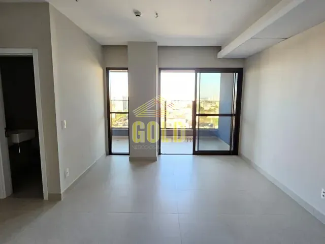Sala para alugar, no bairro Centro em Londrina