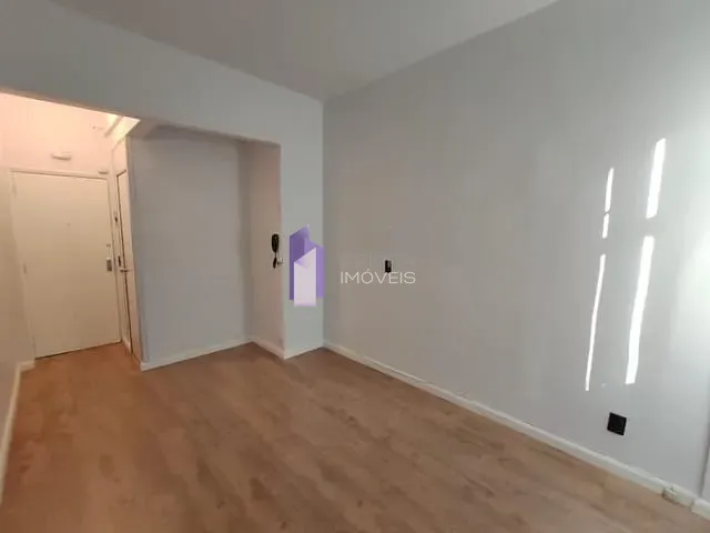Sala à venda, no bairro Tijuca em Rio de Janeiro