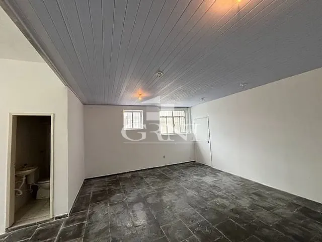 Sala para alugar, no bairro Penha em Rio de Janeiro