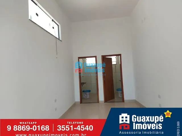 Sala com 78m², para alugar, no bairro CENTRO em GUAXUPÉ