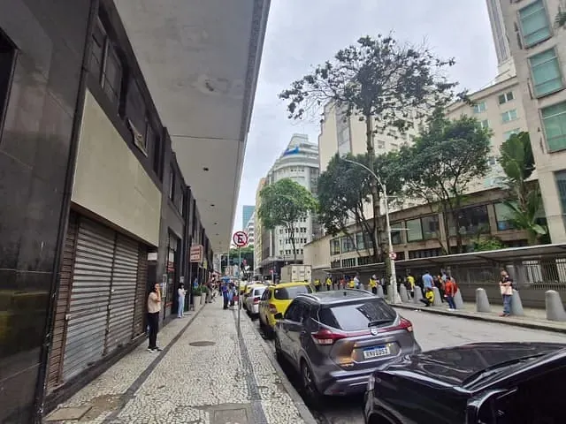 Sala com 132m², à venda, no bairro Centro em Rio de Janeiro