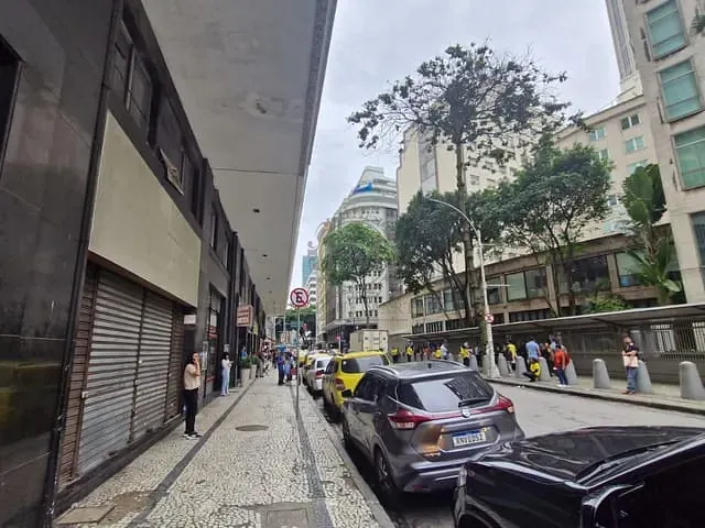 Sala com 132m², à venda, no bairro Centro em Rio de Janeiro