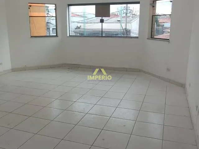 Sala com 29m², para alugar, no bairro Centro em Salto