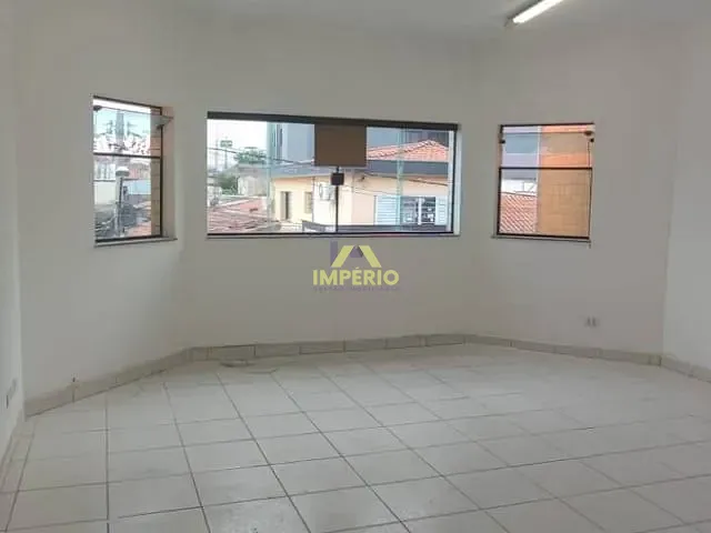 Sala com 29m², para alugar, no bairro Centro em Salto