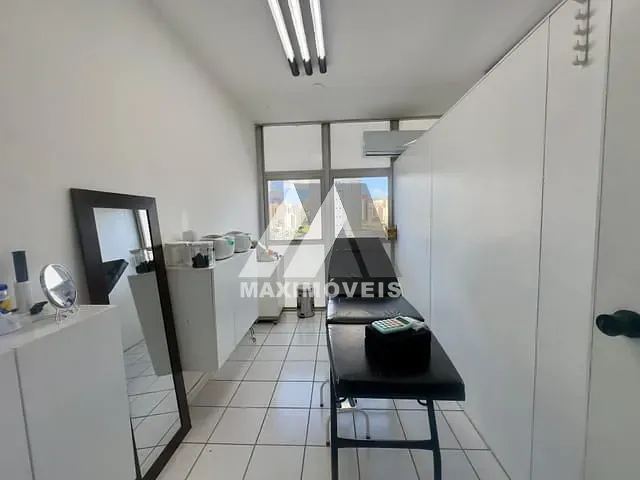 Sala à venda, no bairro Savassi em Belo Horizonte