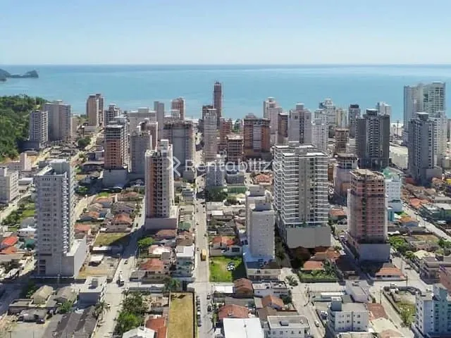 Sala à venda, no bairro Morretes em Itapema