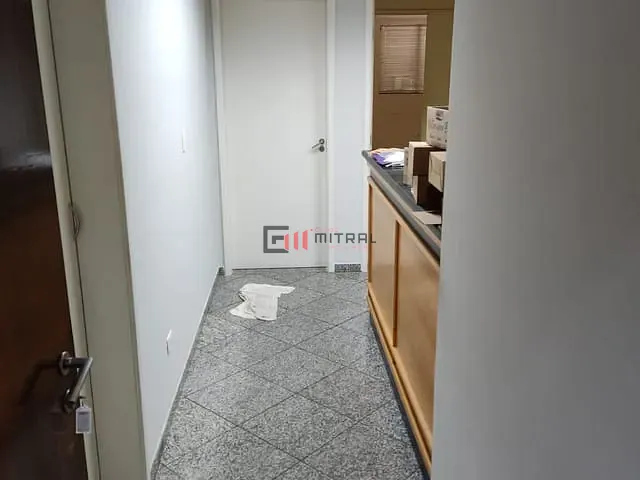 Sala à venda, no bairro Centro em Londrina