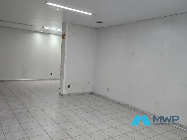 Sala para alugar, no bairro Centro em Ibirama