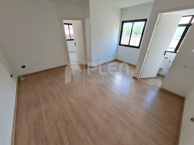 Sala com 40m², para alugar, no bairro Santana em São Paulo