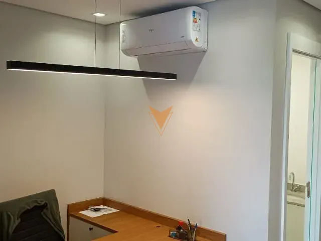 Sala à venda, no bairro Butantã em São Paulo
