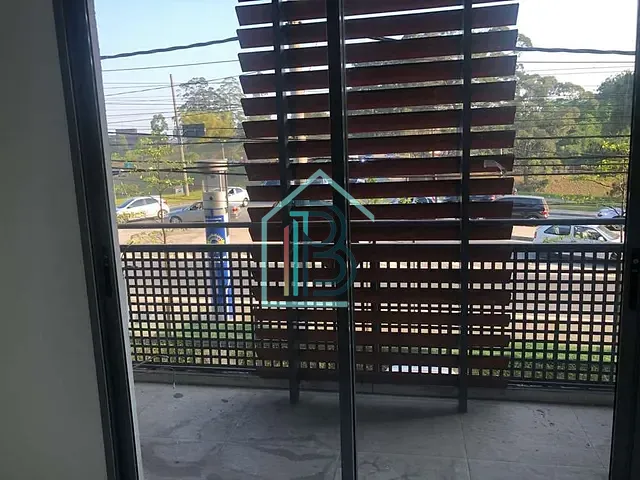 Sala com 41m², à venda ou para alugar, no bairro Granja Viana em Cotia