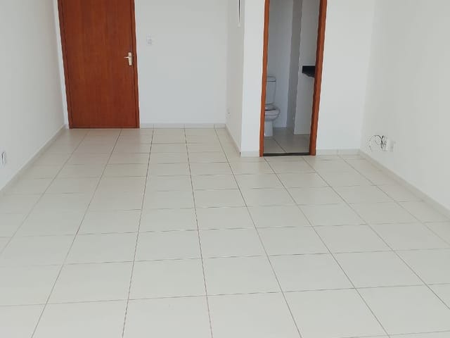 Sala à venda, no bairro Extensão Novo Rio das Ostras em Rio das Ostras