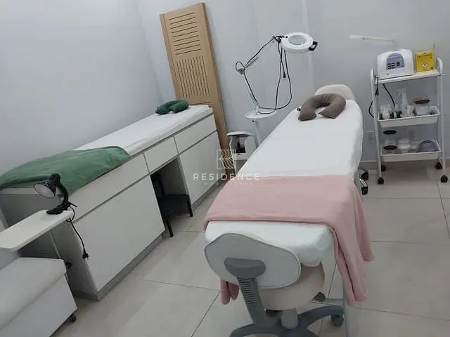 Sala à venda, no bairro Centro em Barra Mansa