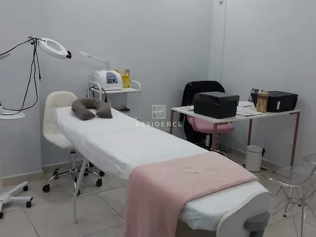 Sala à venda, no bairro Centro em Barra Mansa