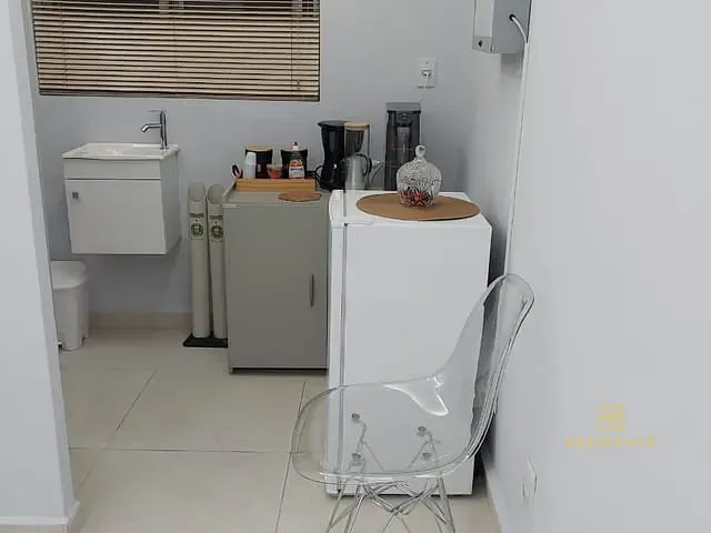 Sala à venda, no bairro Centro em Barra Mansa