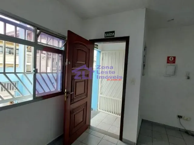 Sala com 100m², para alugar, no bairro Vila Carrão em São Paulo