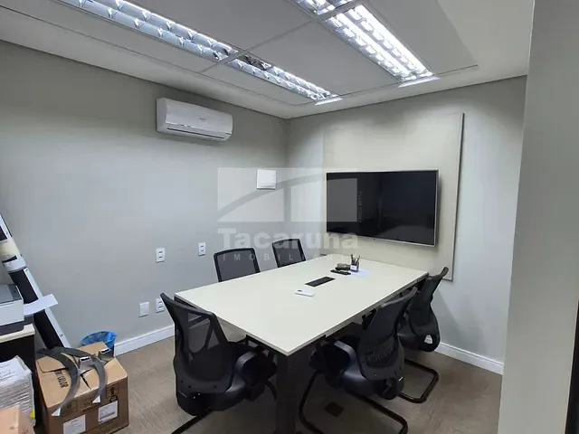 Sala para alugar, no bairro Casa Forte em Recife