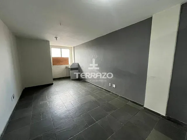 Sala com 32m², à venda, no bairro Centro/São João em Volta Redonda