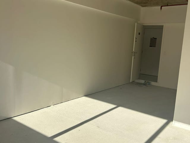 Sala com 30m², à venda, no bairro Recreio dos Bandeirantes em Rio de Janeiro