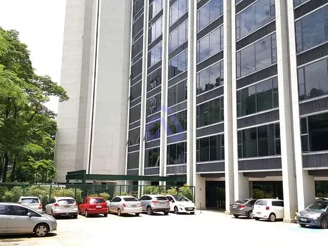 Sala para alugar, no bairro Cidade Monções em São Paulo