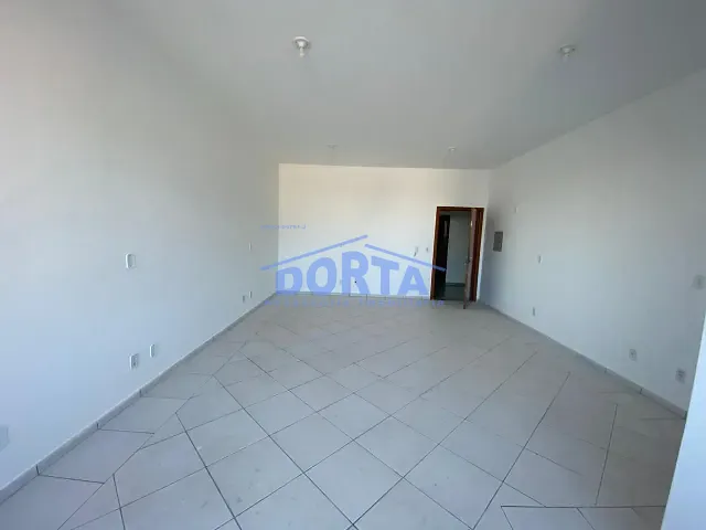 Sala para alugar, no bairro Itaipu A em Foz do Iguaçu