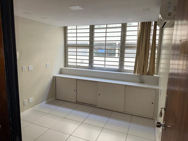 Sala para alugar, no bairro Asa Sul em Brasília