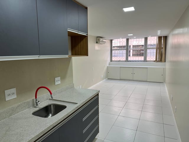 Sala para alugar, no bairro Asa Sul em Brasília