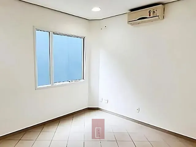 Sala com 17m², para alugar, no bairro Casa Verde em São Paulo