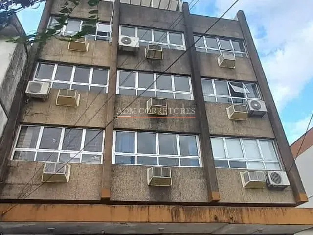 Sala com 135m², à venda, no bairro Passo da Areia em Porto Alegre