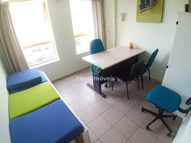 Sala à venda, no bairro Tijuca em Rio de Janeiro